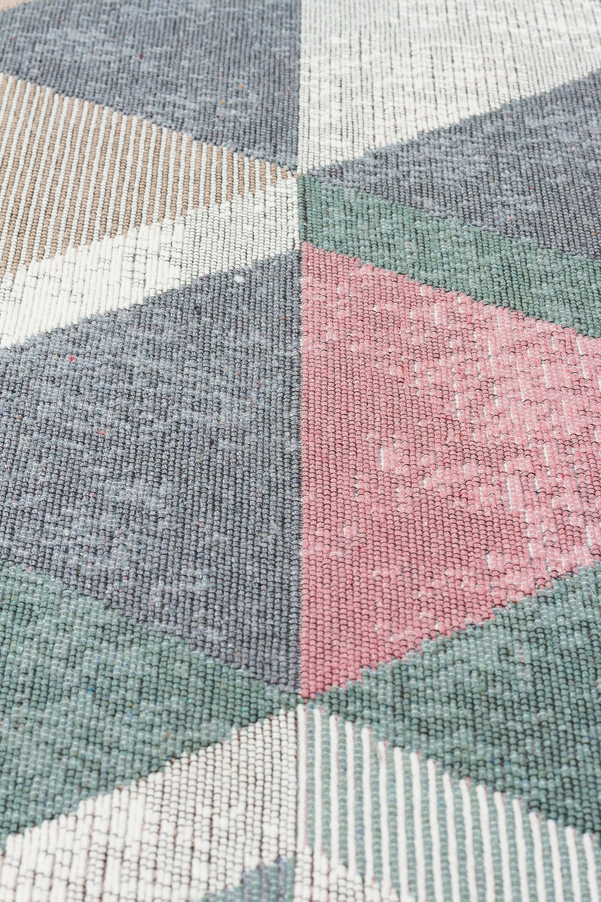 Arya 10 Mavi Pembe Yıkanabilen Çift Taraflı Kilim