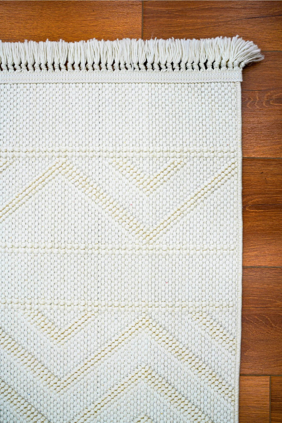 Vega 1459 Krem Bukle Yumuşak Dokulu Salon Mutfak Oturma Odası Makine Halısı Koridor Kesme Yolluk