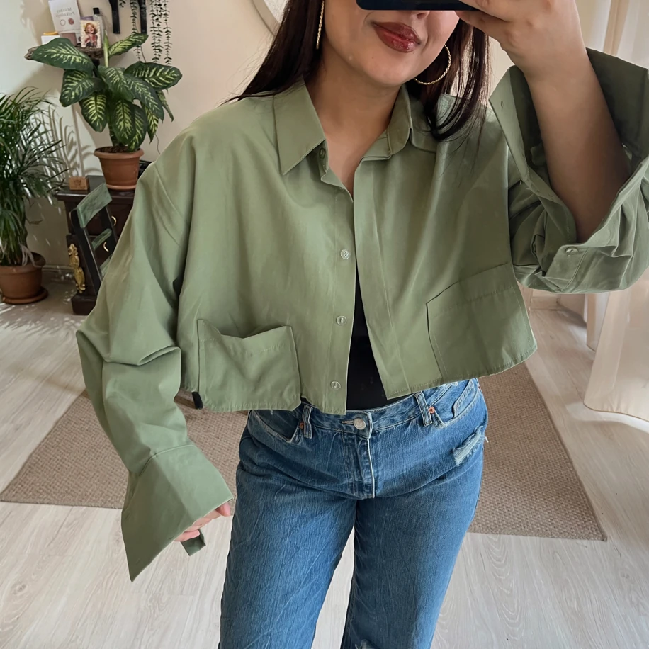 Kısa boy gömlek haki