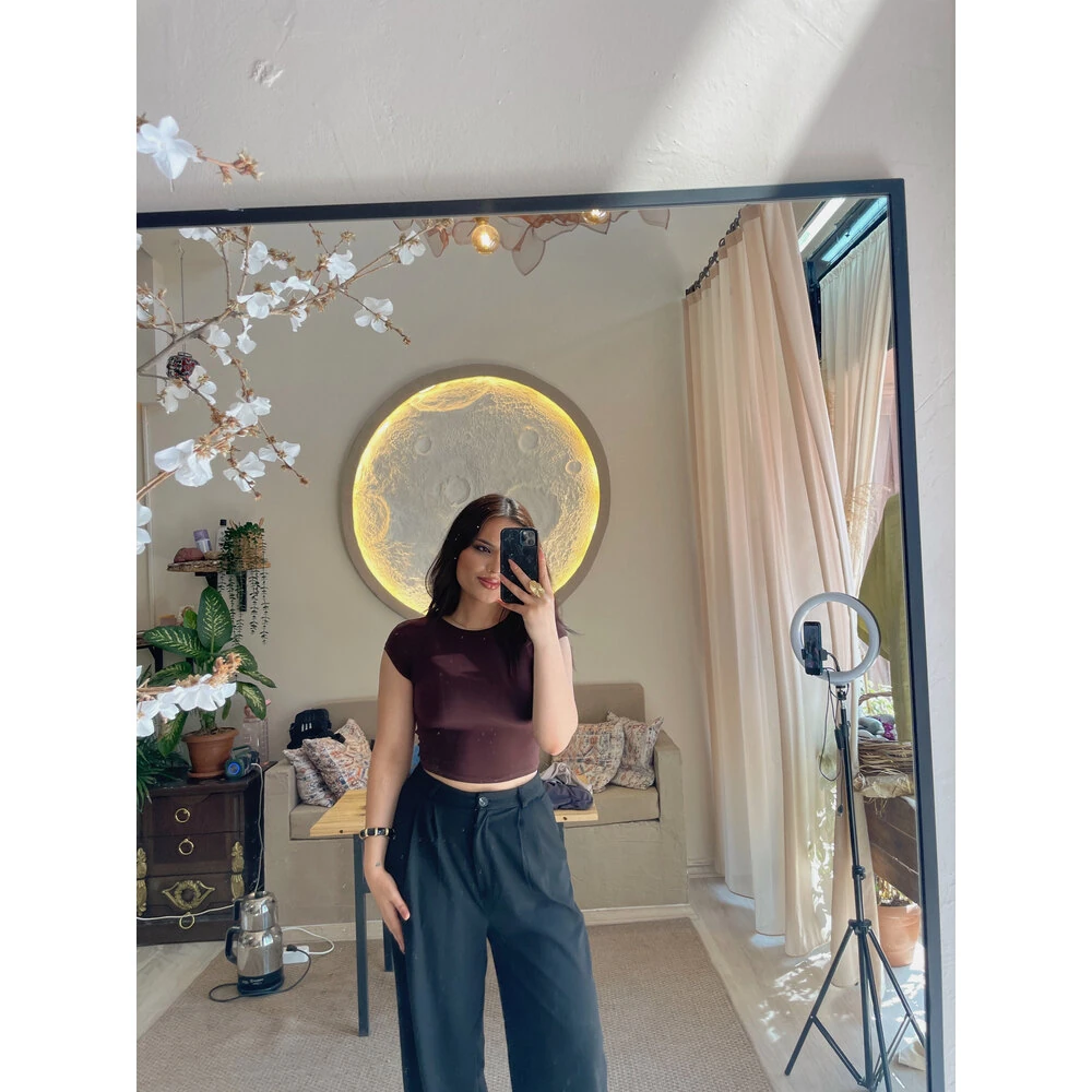 Kısa kol body kahverengi