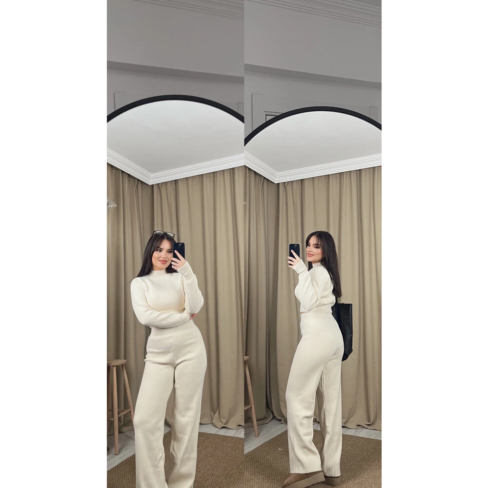 Triko parmak geçirmeli takım krem