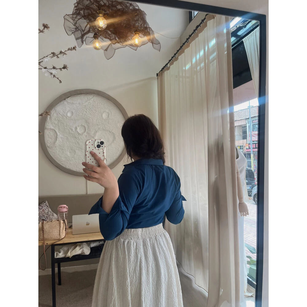 Basic belden oturtmalı gömlek lacivert