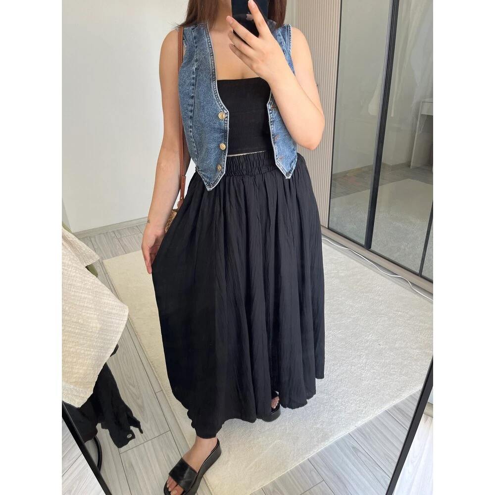 Siyah gofre astarlı etek