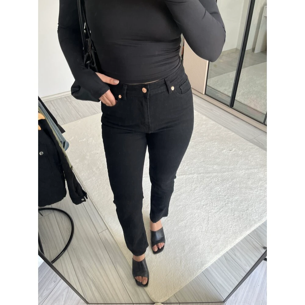 Zra premium kalite toparlayıcı boyfit jean siyah