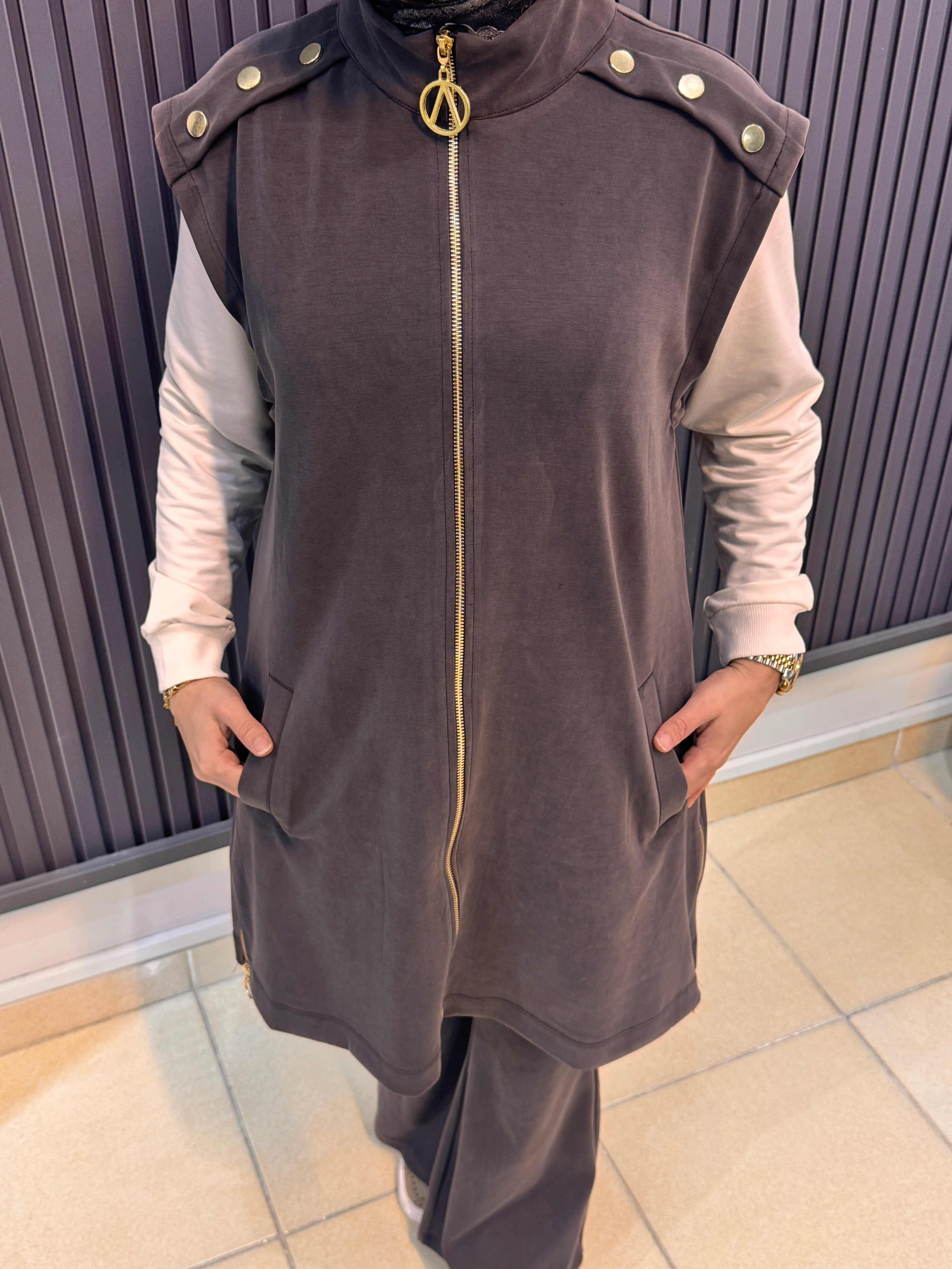 Oyşho yelekli takım