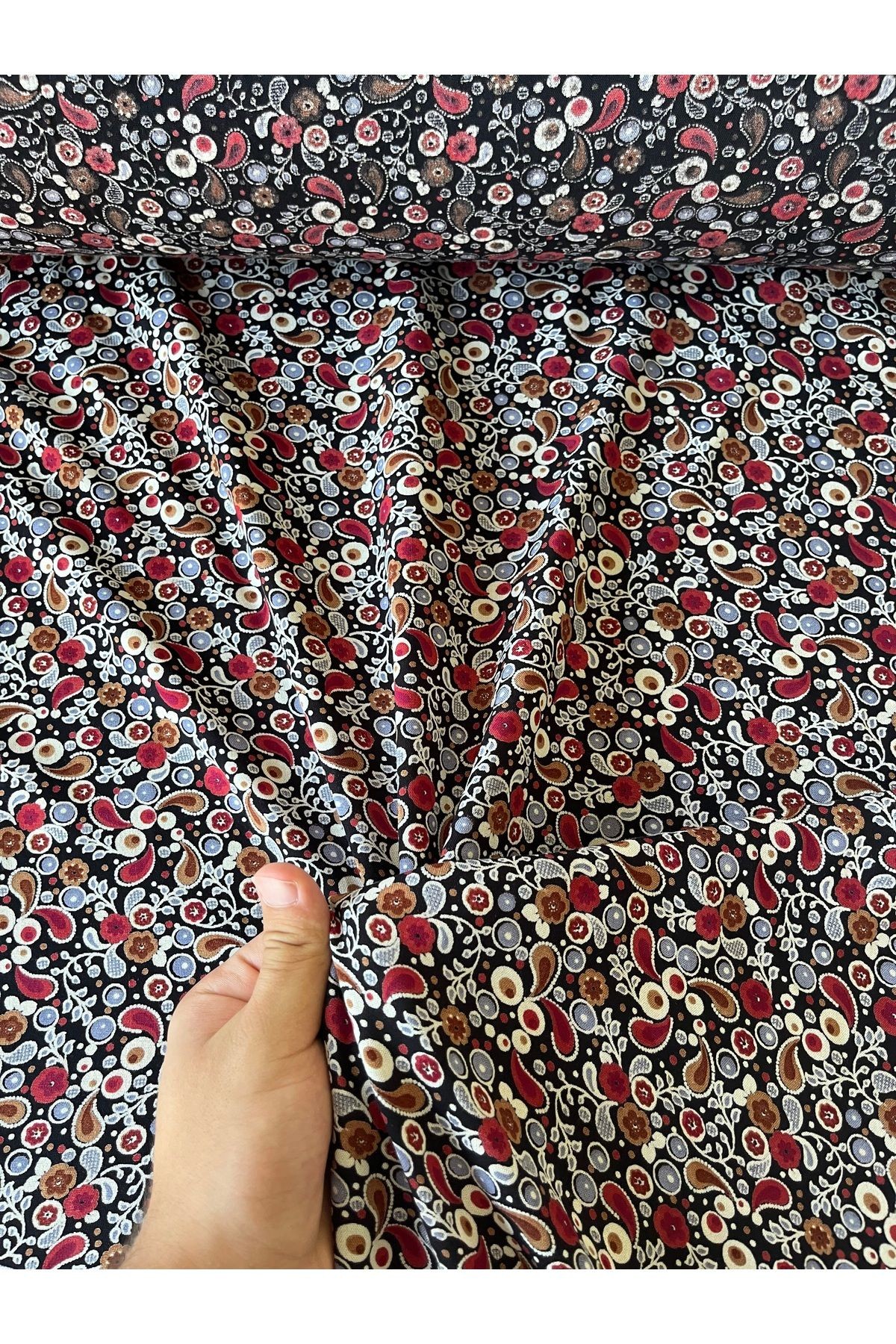 ✨Renkli ve Hafif: Tek En Viskon Kumaş ile Yazlığa Stil Kat!