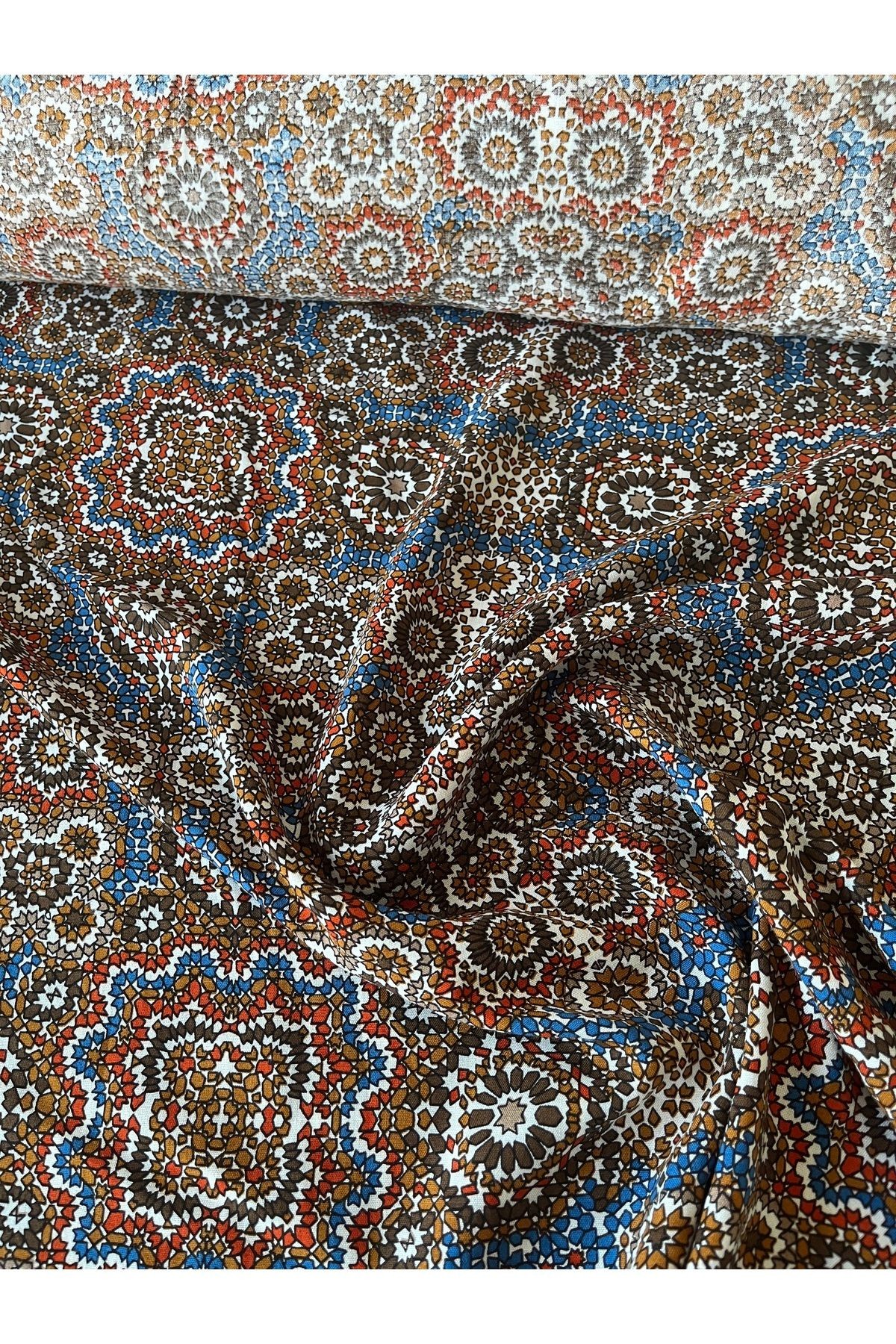 🧵Tek En Viskon Kumaş – %100 Doğal, Hafif ve Dökümlü Yazlık Kumaş