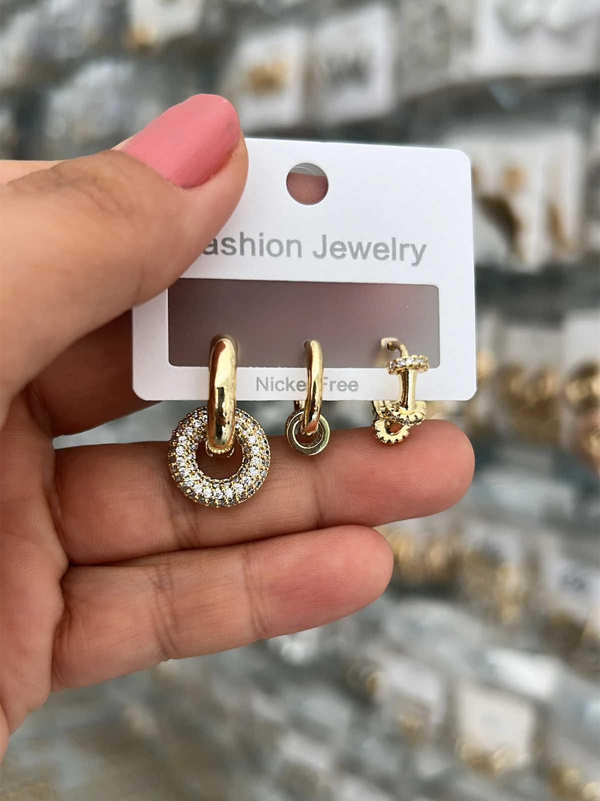 Halka Model Üçlü Zirkon Küpe