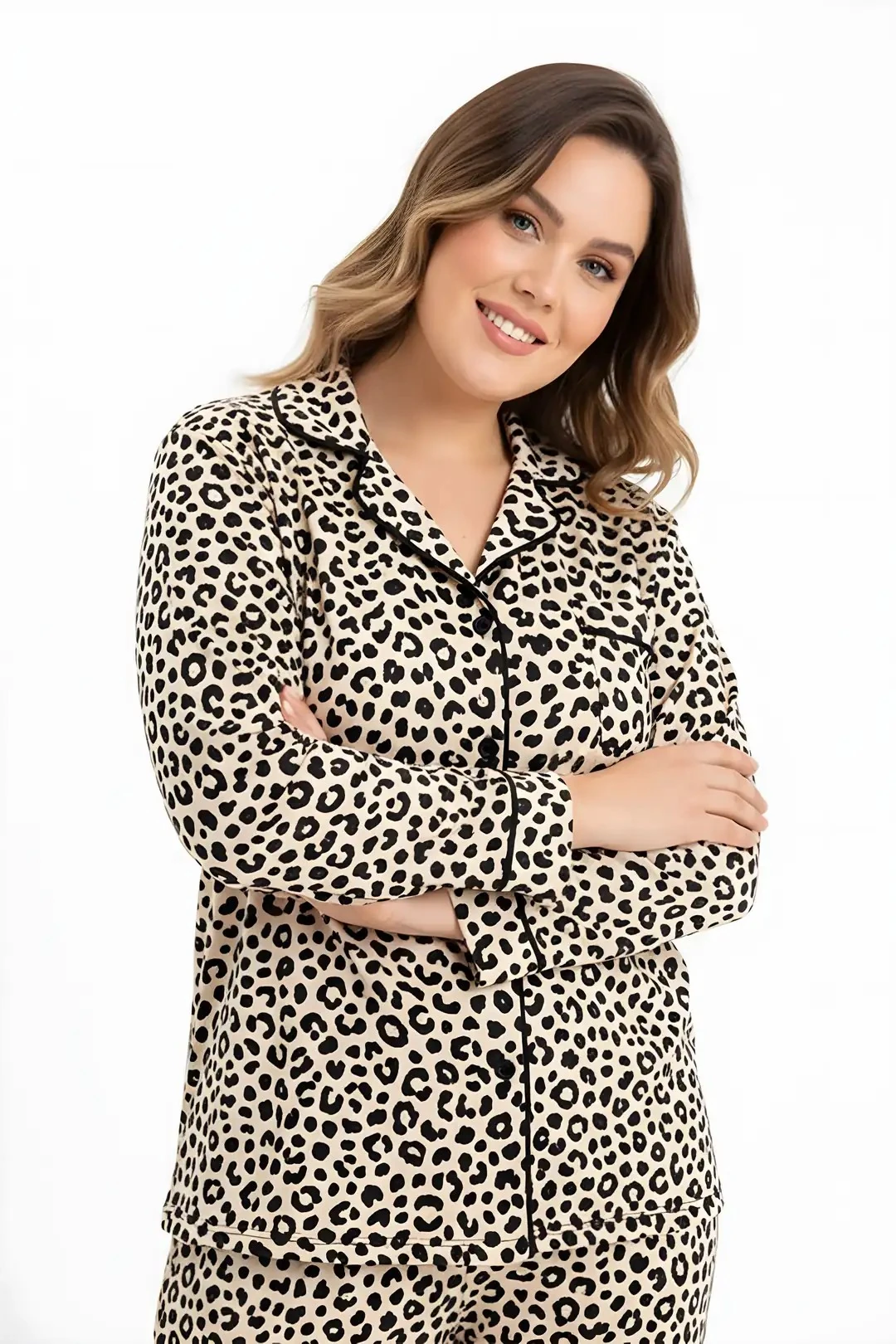 Luxury Viscose Leopar Desenli Kadın Uzun Kollu Büyük Beden Pijama Takımı – 42526