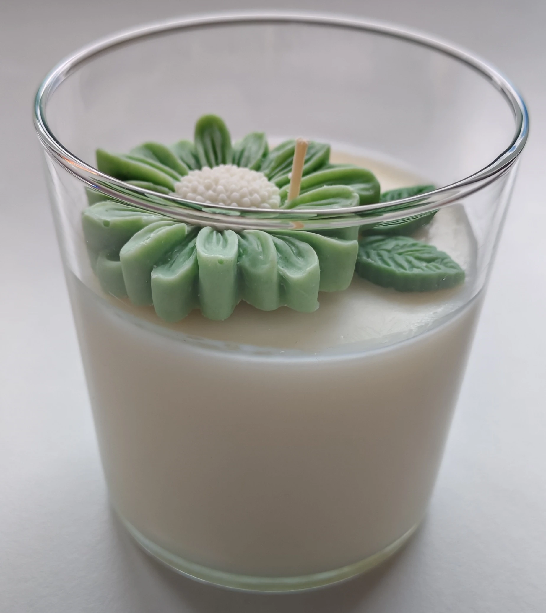 Yeni Başlangıçlar Serisi | Cam Kap | Papatya Mum - Yeşil-Beyaz