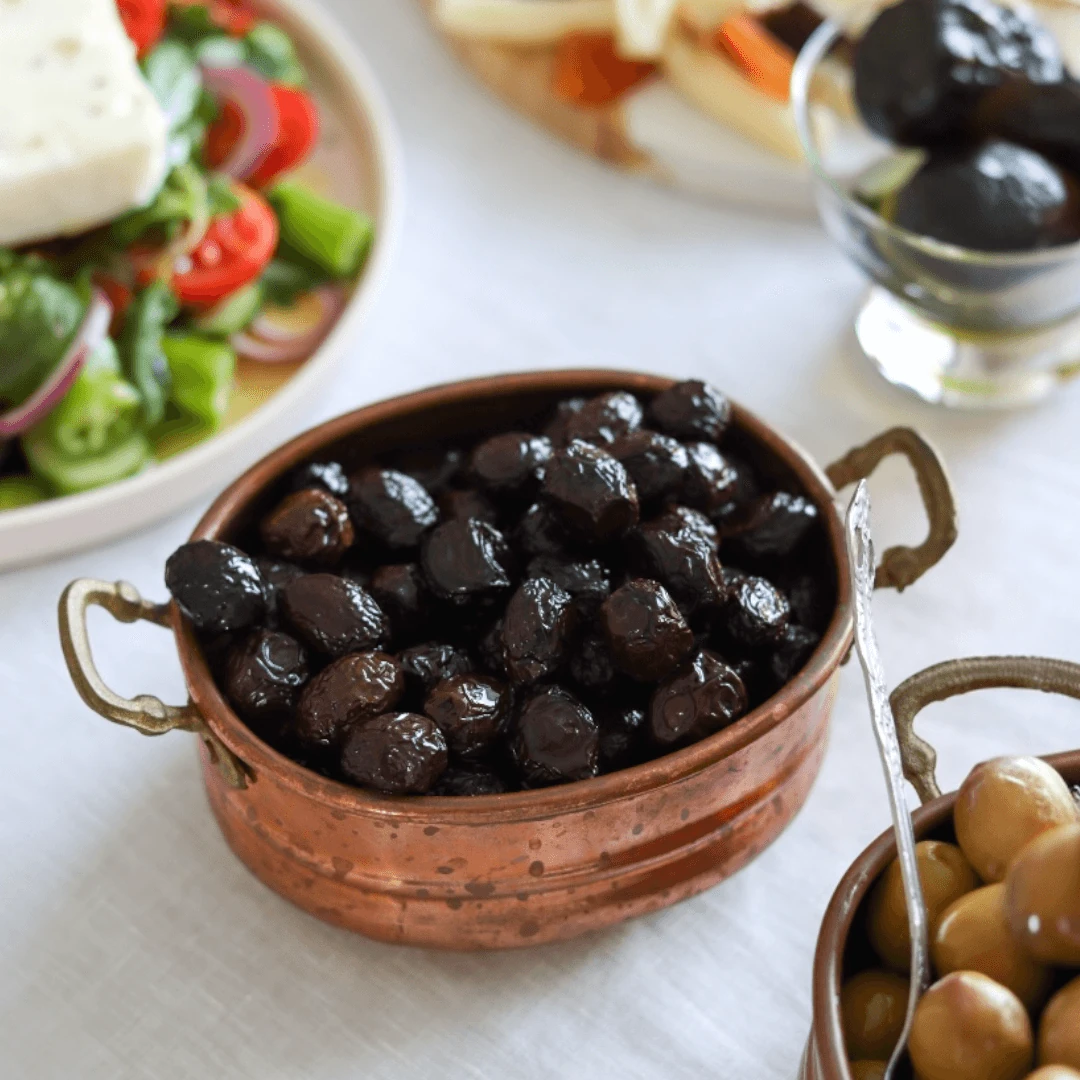 Karadane Az Tuzlu Sele Zeytini 351-380  Kalibre Yeşil Pötikare-500g