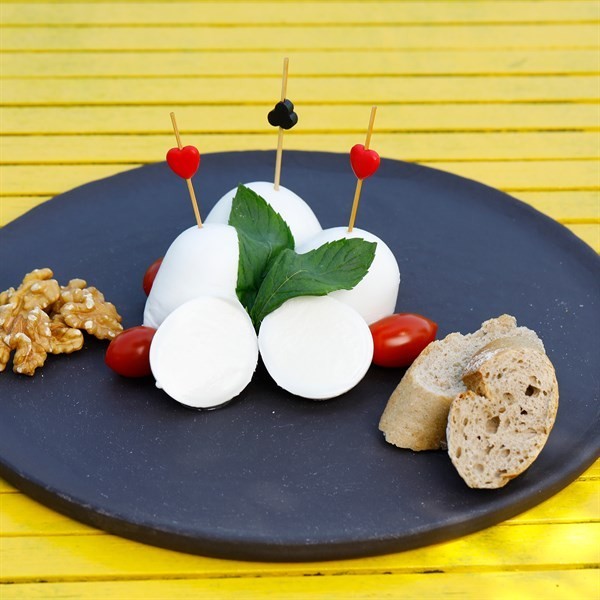 Aliba Çiftliği İnek Mozzarella Peyniri Şırdan Mayalı 150 Gr
