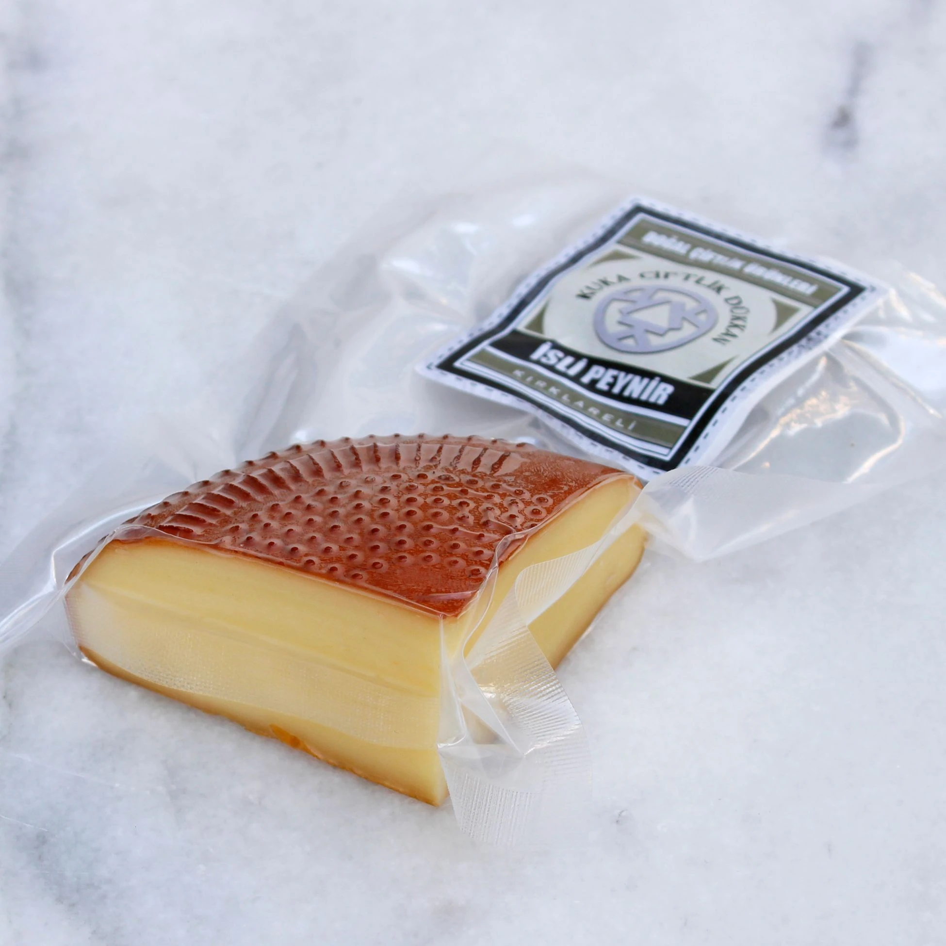 İsli Sepet Peyniri (700 Gr)