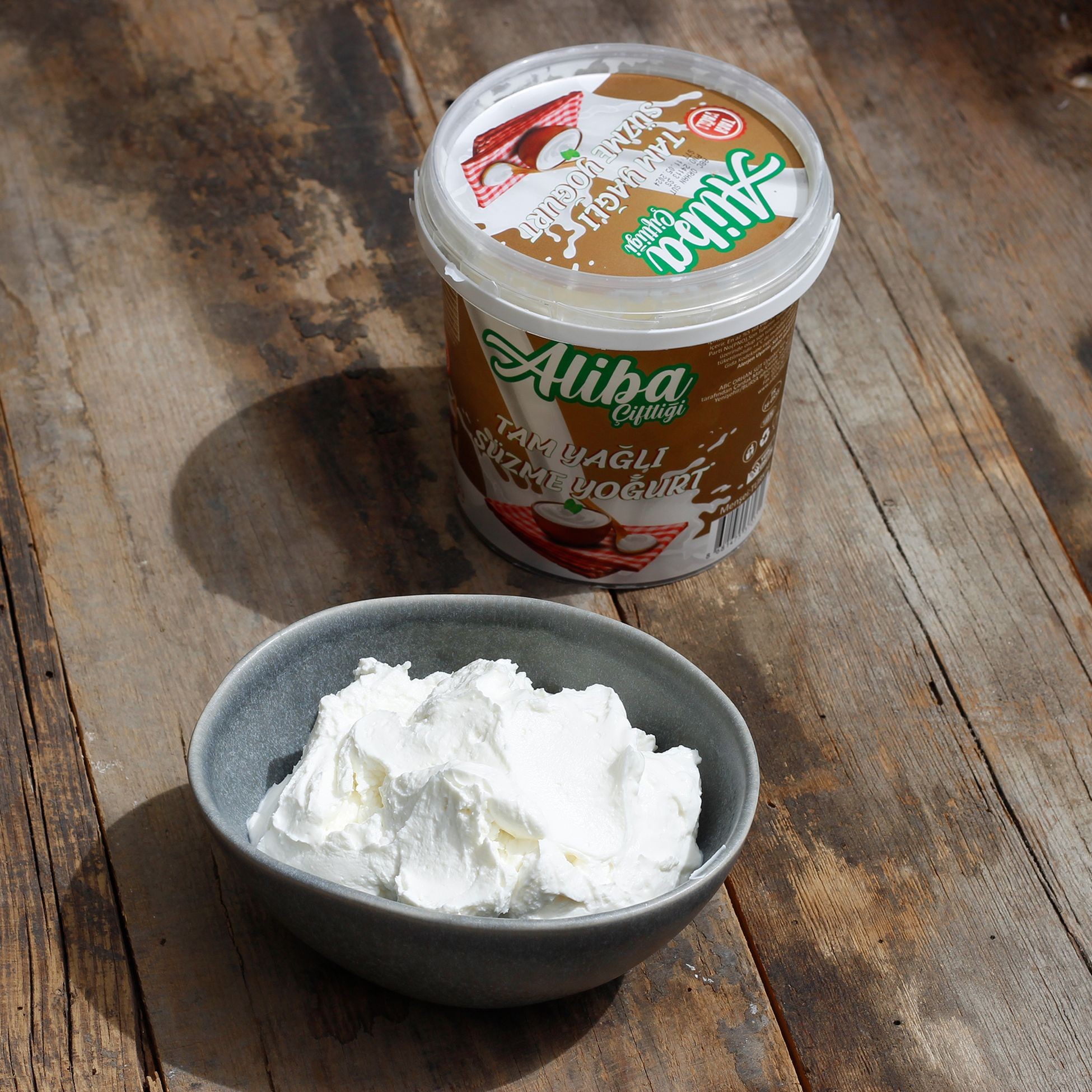 Tam Yağlı Süzme Yoğurt (800 gr)