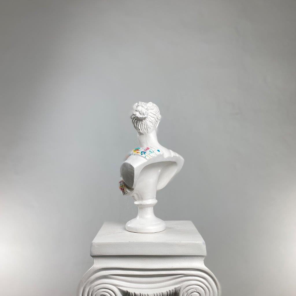 Artemis Candy Heykel