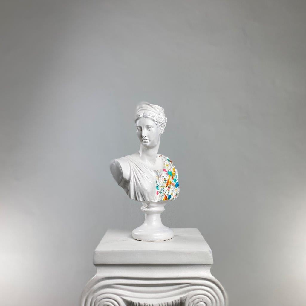 Artemis Candy Heykel