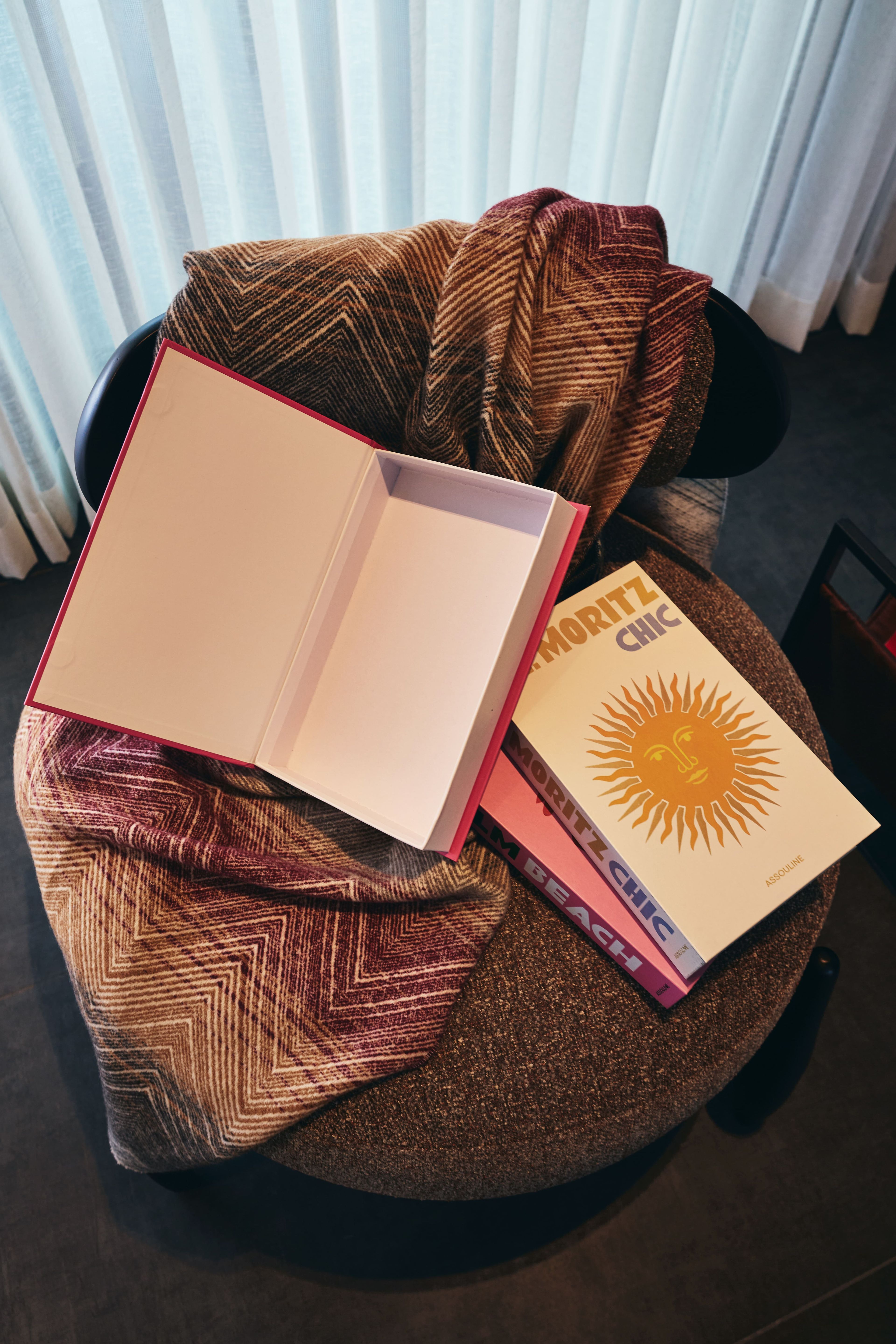 Multicolor Açılabilir Bookbox