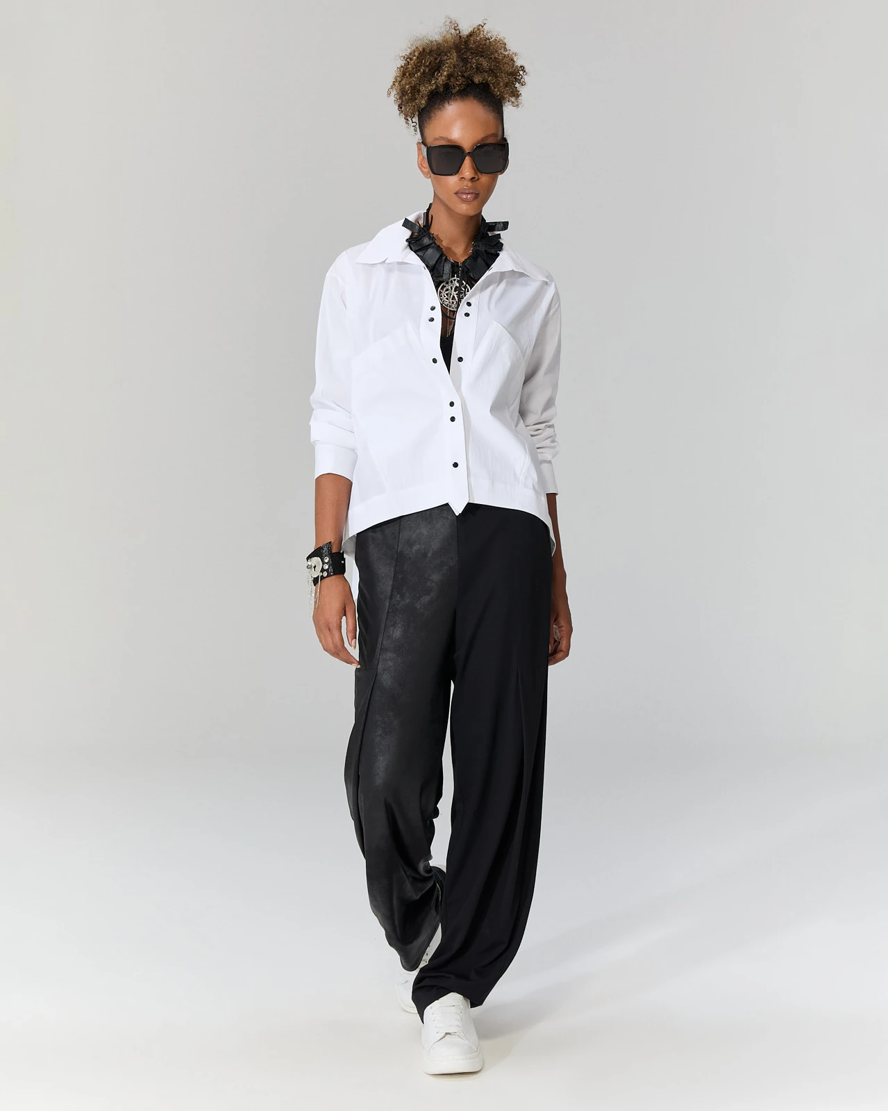 Çıtçıt Detaylı Gömlek - Beyaz