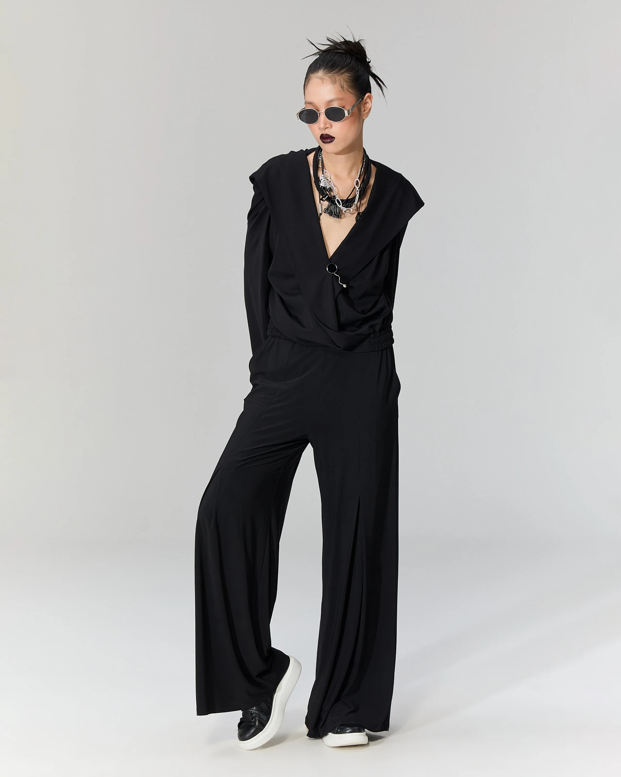 Kapüşonlu Büzgülü Bluz - Siyah