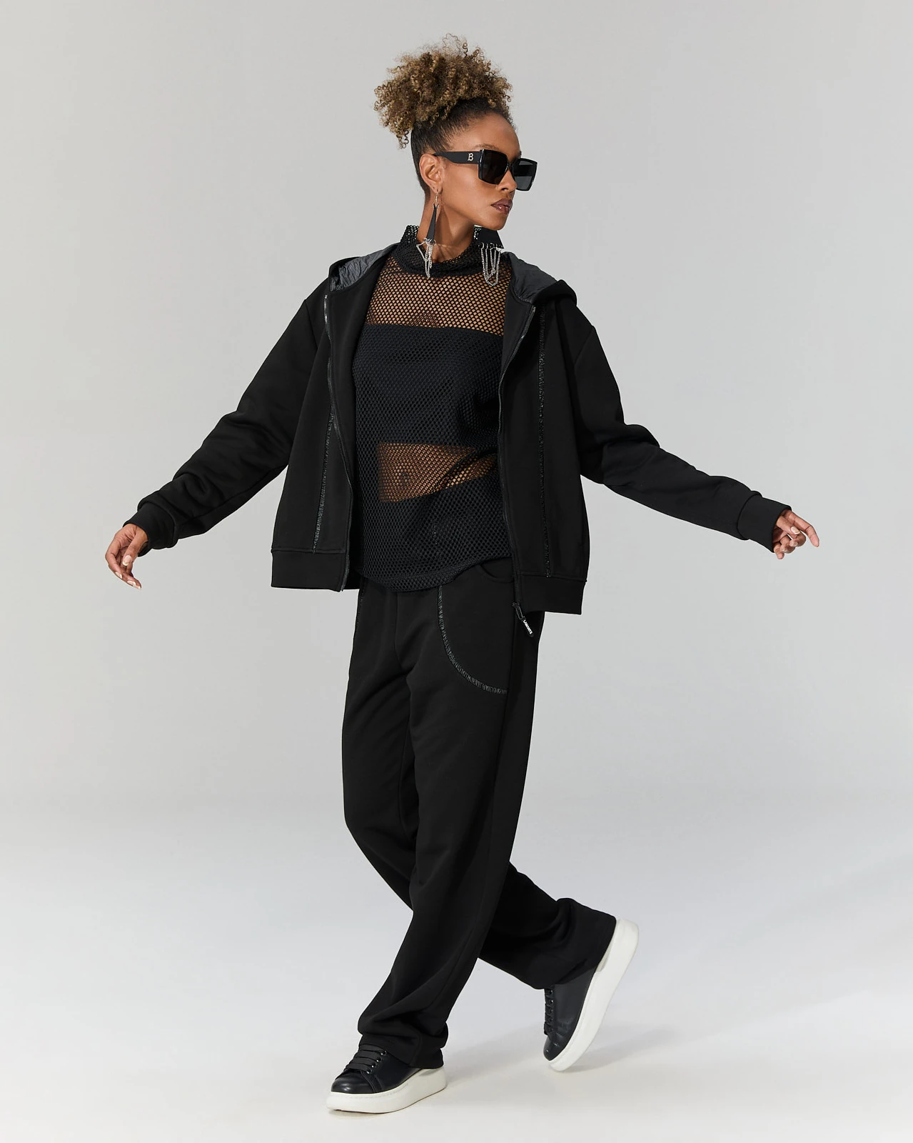 Biye Detaylı Eşofman - Siyah