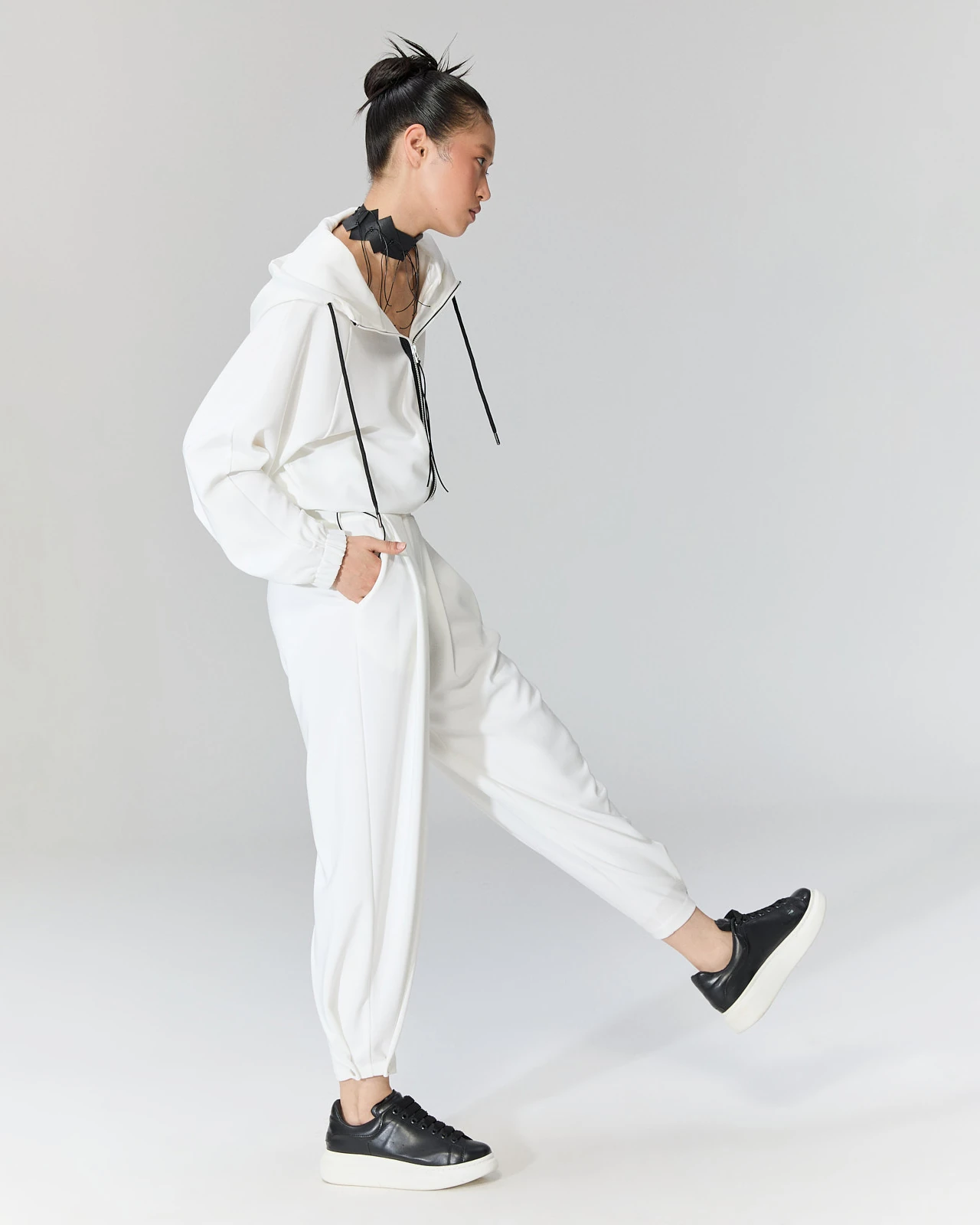 Büzgülü Kapüşonlu Ceket