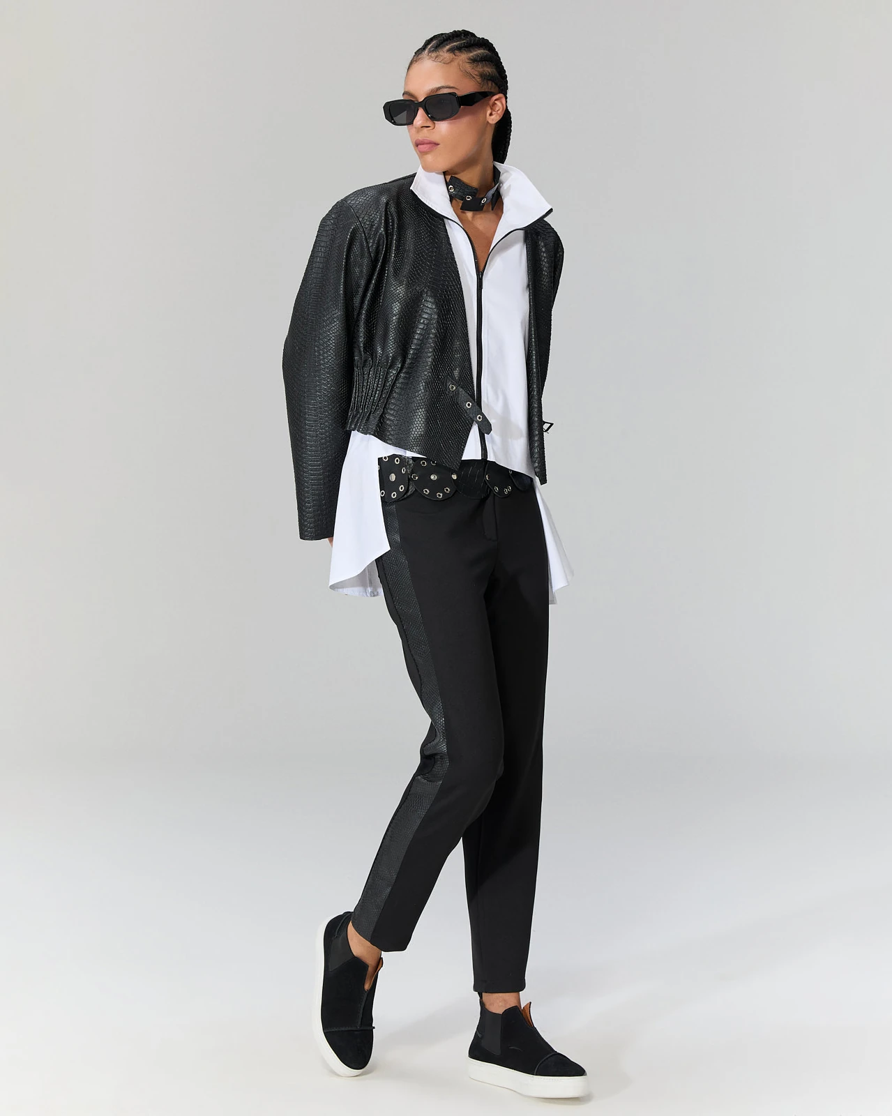 Deri Şeritli Pantolon