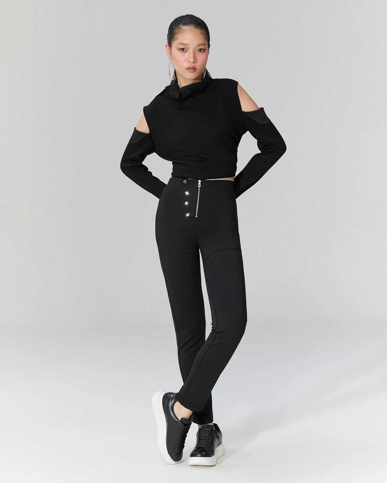 Omuz Detaylı Balıkçı Bluz - Siyah