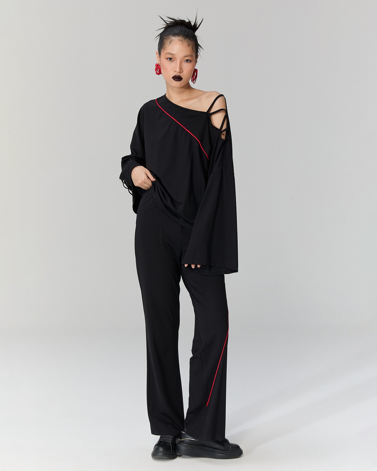 Şerit Detaylı Pantolon - Siyah