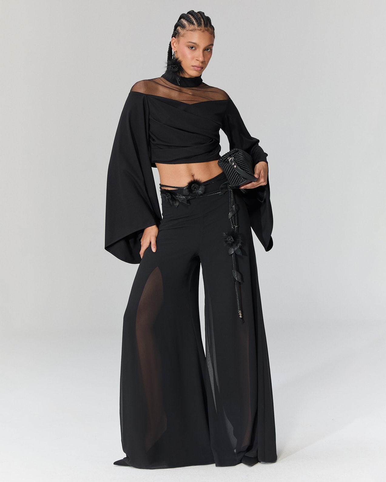 Tül Detaylı Crop Bluz