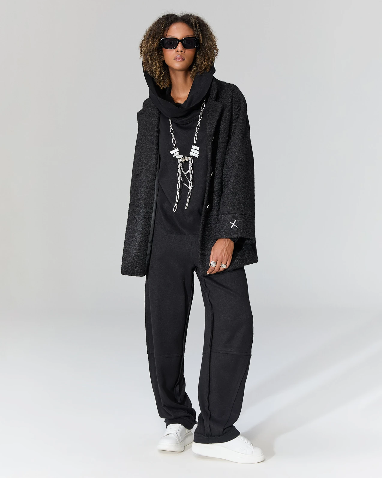 Dikiş Esprili Ceket - Siyah