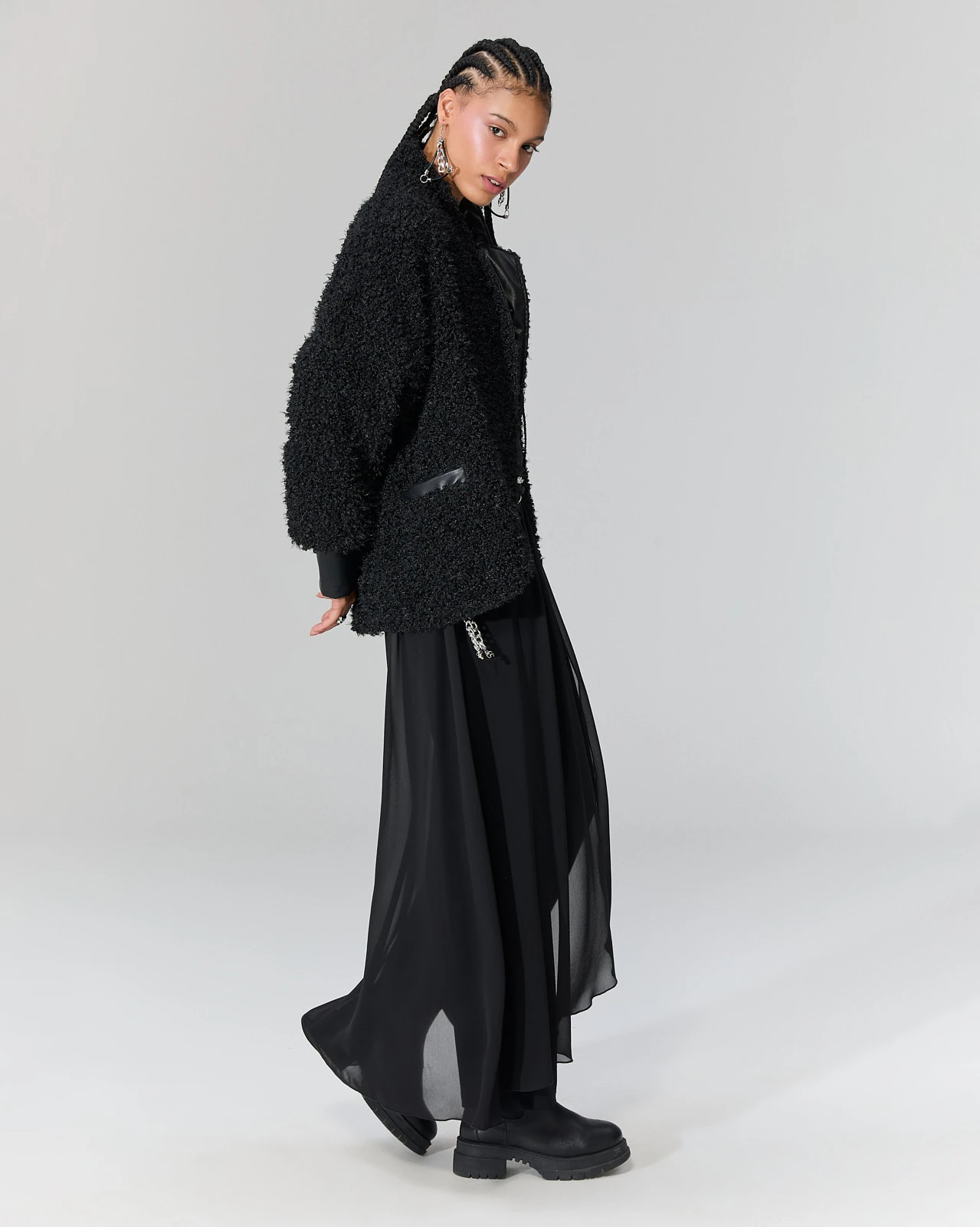 Deri Detaylı Peluş Ceket