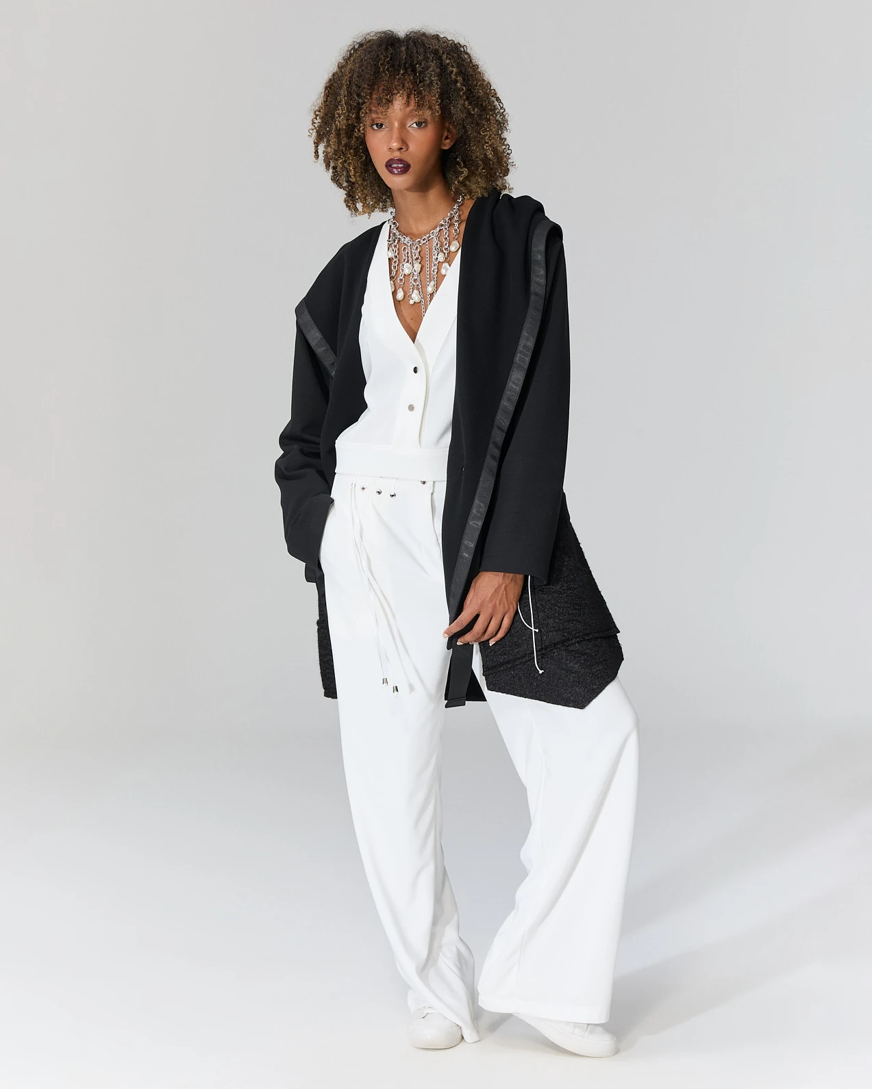 Peluş Detaylı Ceket