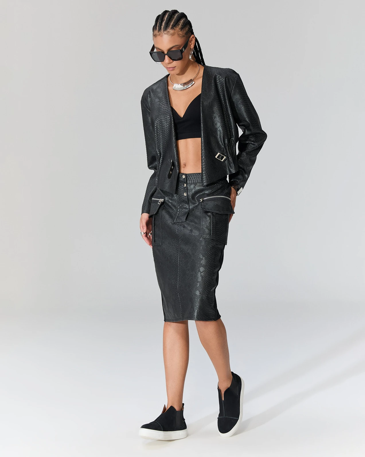 Büzgülü Deri Ceket