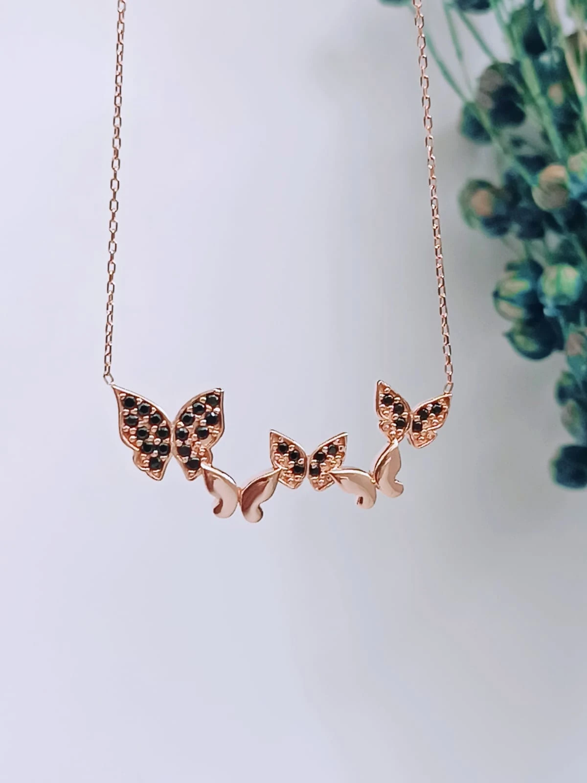 925 Ayar Gümüş Siyah Zirkon Taşlı Kelebekler Kolye