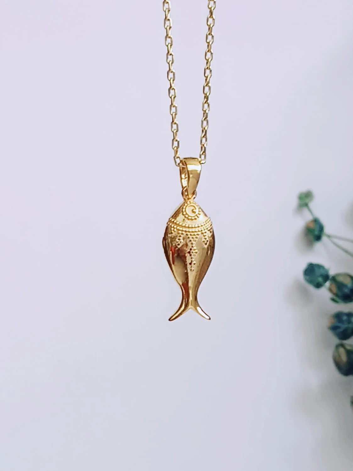 925 Ayar Gümüş Zarif Balık Kolye 