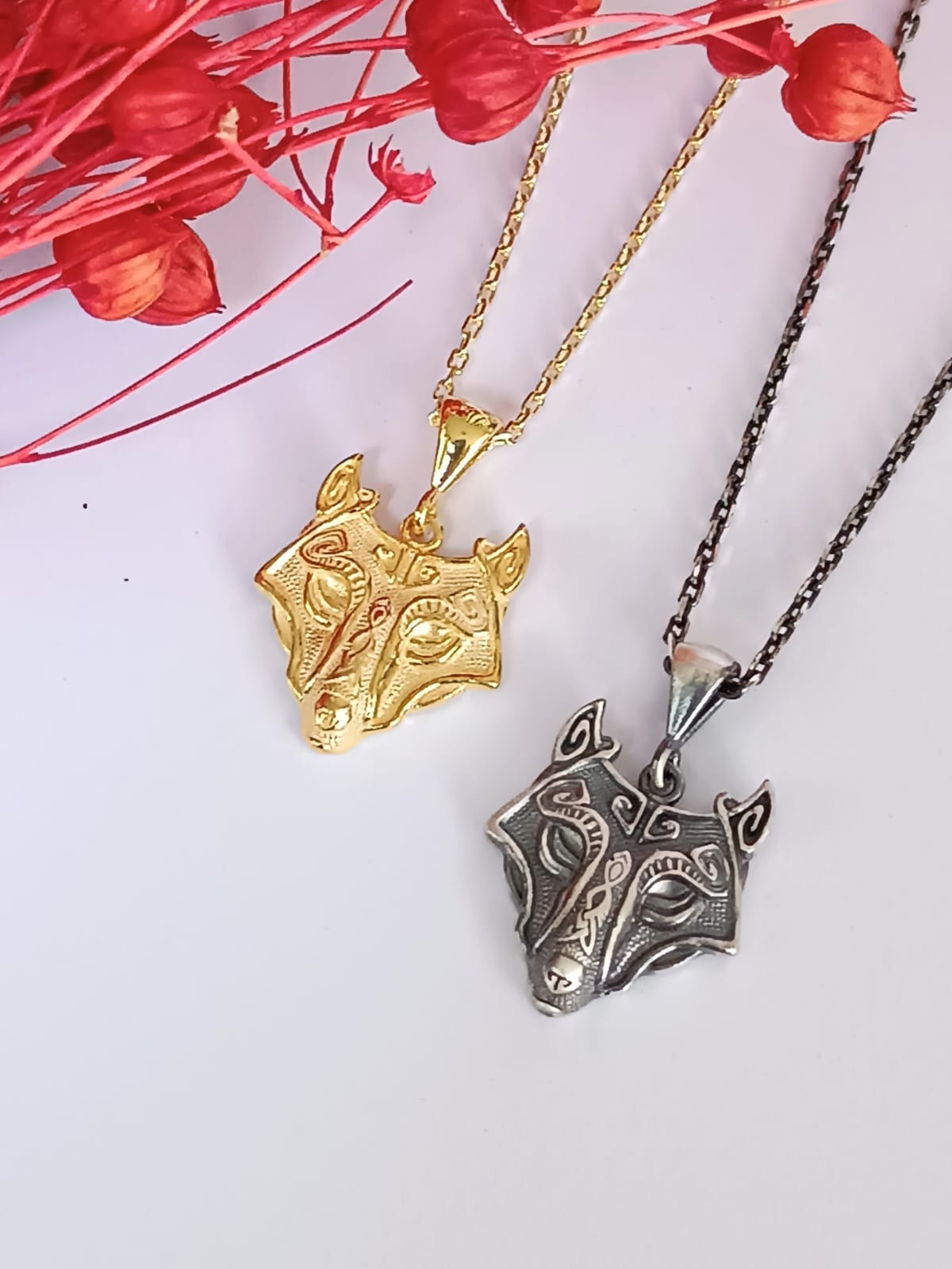 925 Gümüş , Unisex Türk Mitoloji Kurt Kolyesi