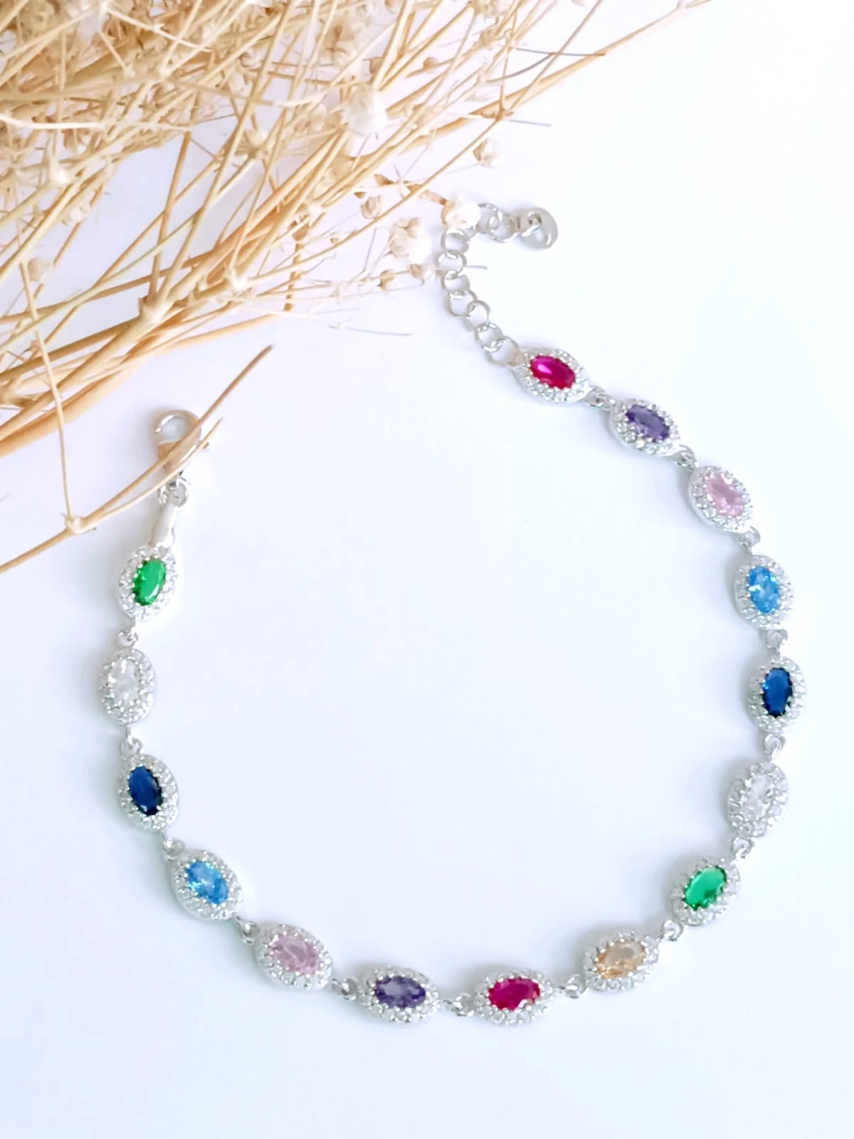 925 Ayar Gümüş Oval Mix Taşlı  Eternal Blooms Bileklik