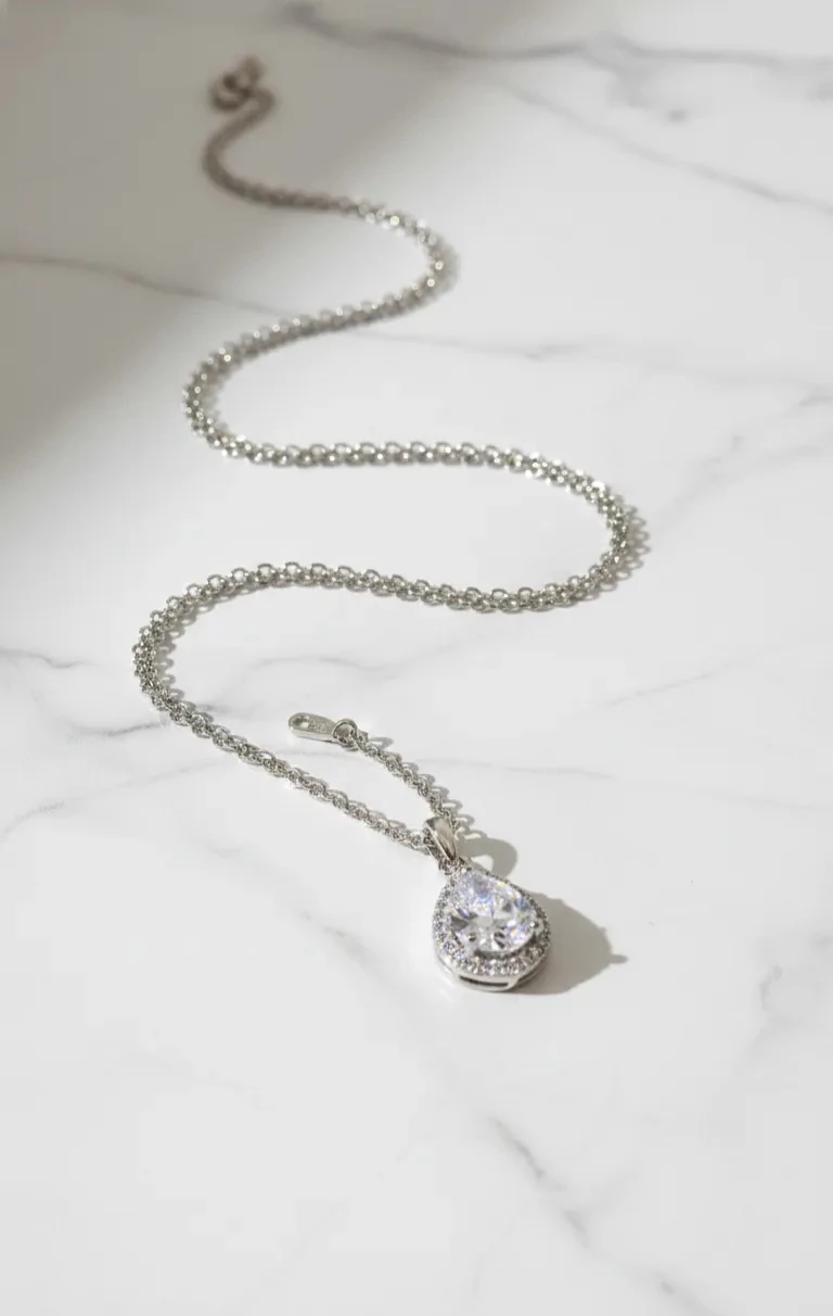 Zarif Damla Kesim Çelik Kolye