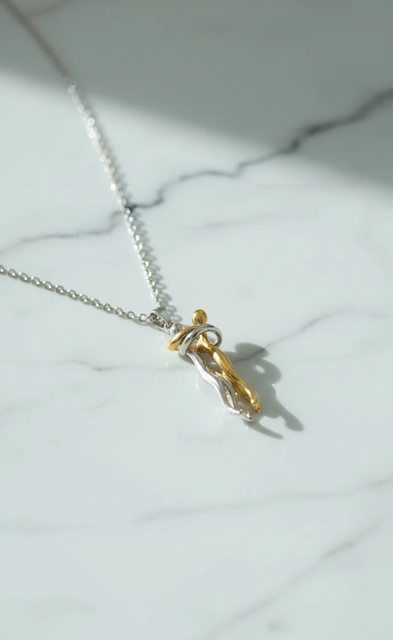 Sonsuz Bağ: The Hug İkonik Kolye