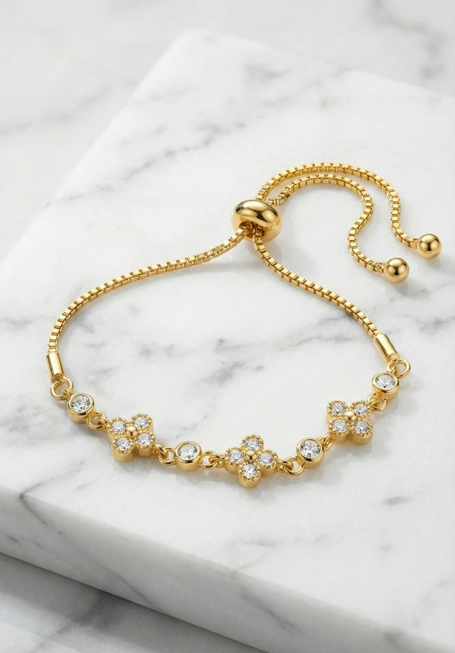 Yonca Motifli Asansörlü Bileklik