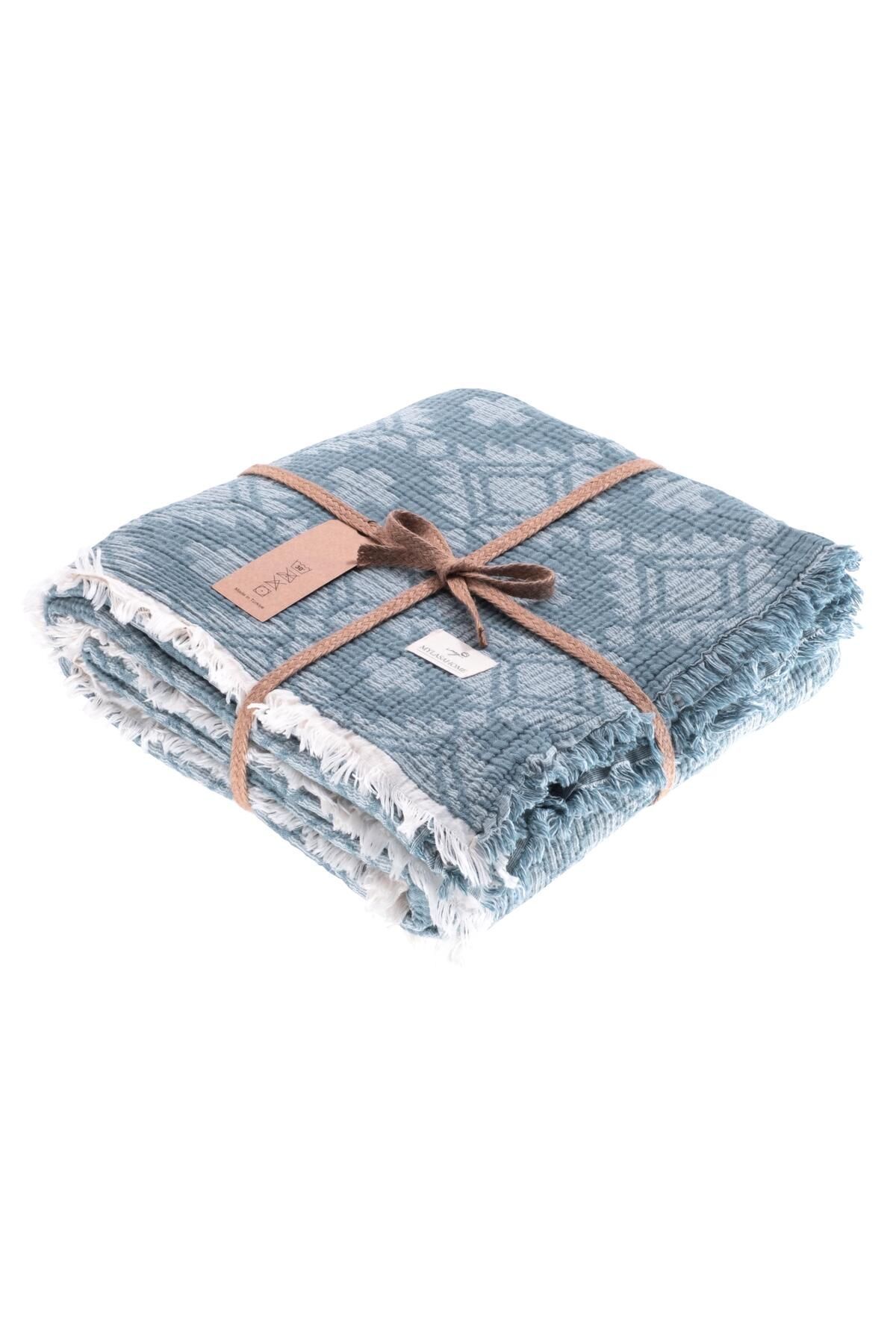 Müslin 4 Katlı Aztec Desenli (Jakarlı) Çift Kişilik Yatak Örtüsü-Yazlık Pike 220x240cm