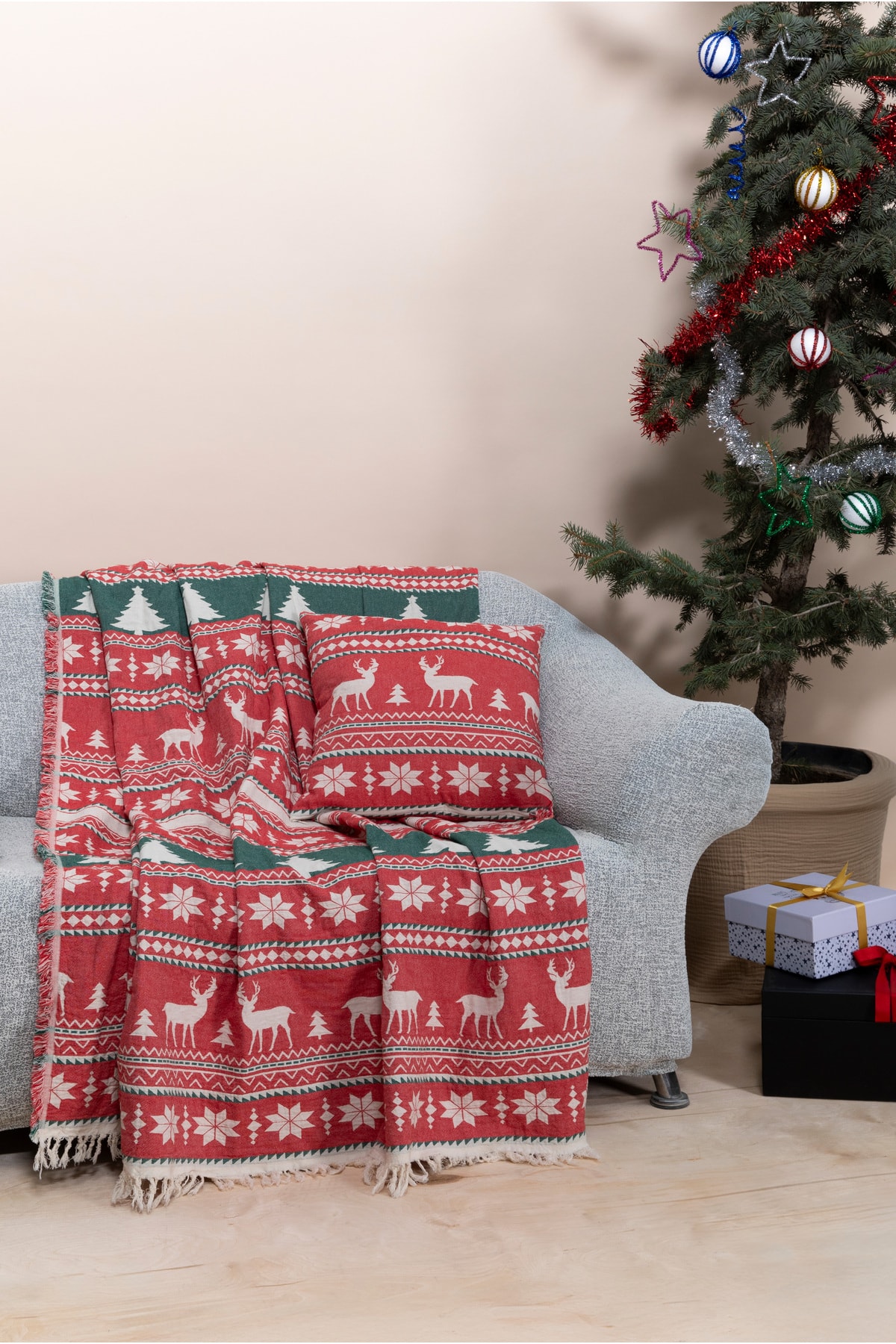 Mylasahome %100 Pamuk Yılbaşı Desenli Çok Amaçlı Koltuk Şalı 130 X 170 (KIRLENTSİZ)