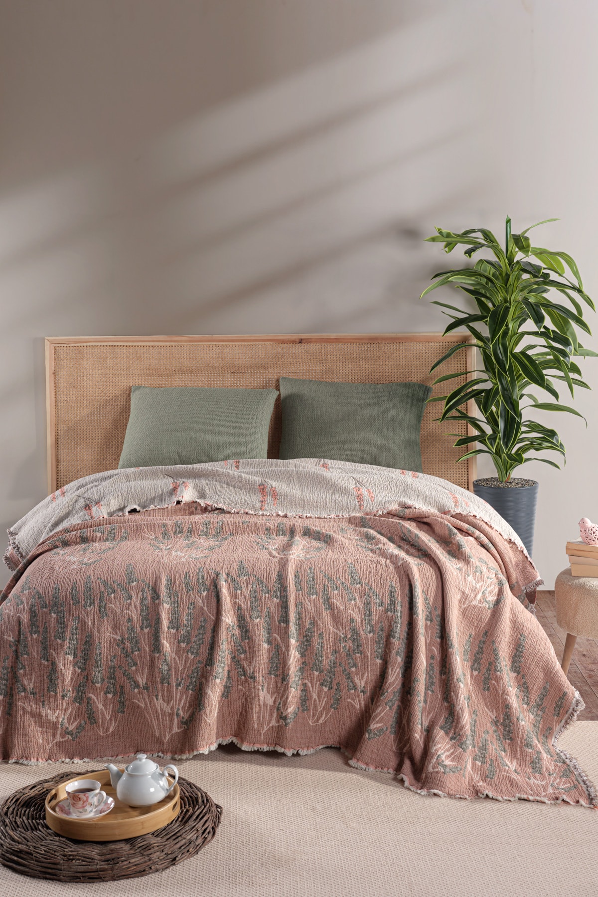 MylasaHome 4 Katlı Müslin Lavanta Desenli Çift Kişilik Yatak Örtüsü 220 x 240 - kiremit