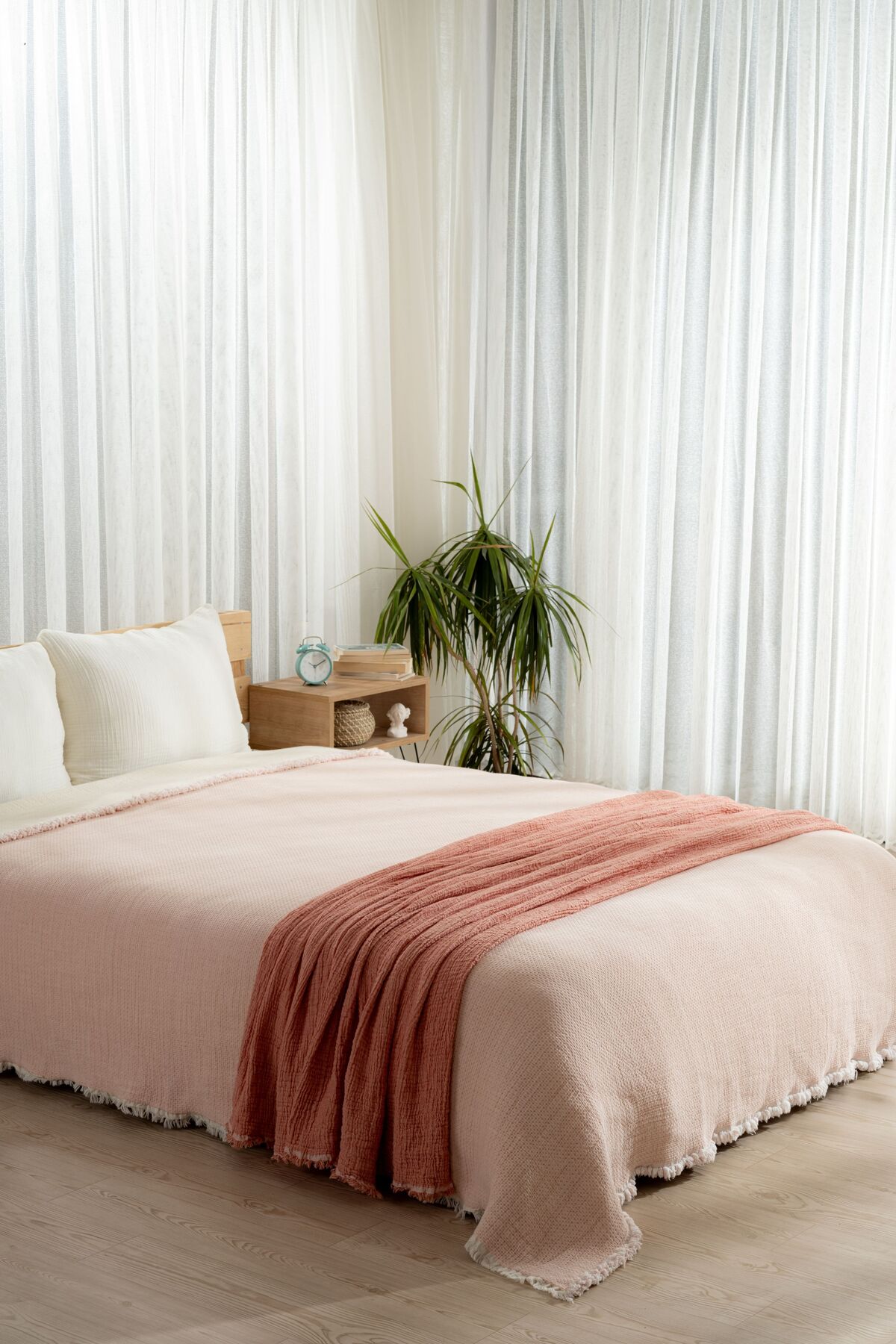 Premium Müslin Yorgan 240x260 cm 100% Pamuk, Türkiye Üretimi, Hafif ve Nefes Alabilen