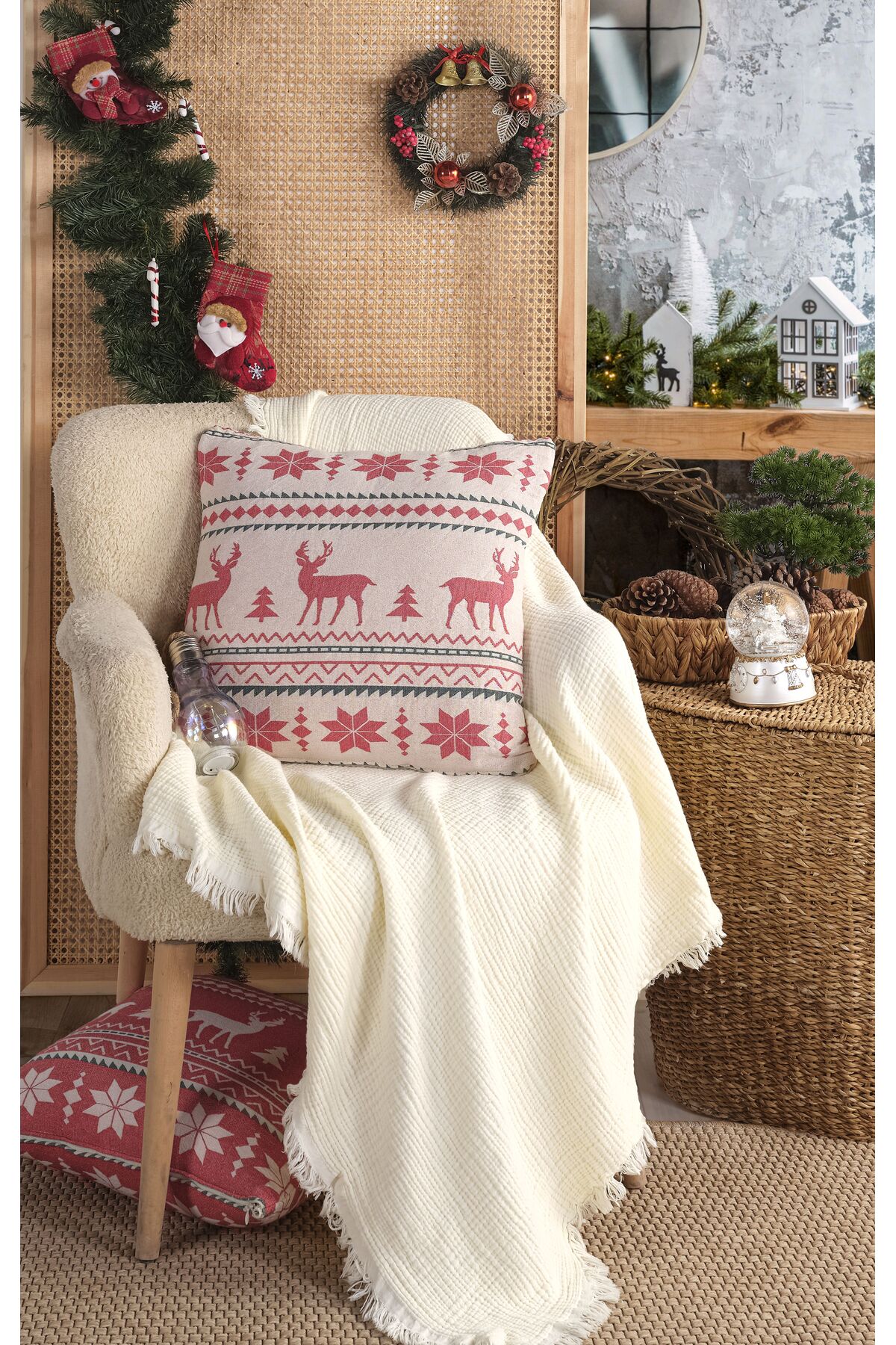 MylasaHome %100 Pamuk Yılbaşı Beyaz Kırlent Fermuarlı 45x45cm