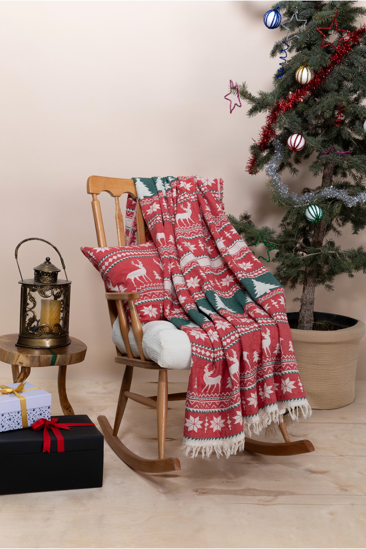 Mylasahome %100 Pamuk Yılbaşı Desenli Çok Amaçlı Koltuk Şalı 130 X 170 (KIRLENTSİZ)