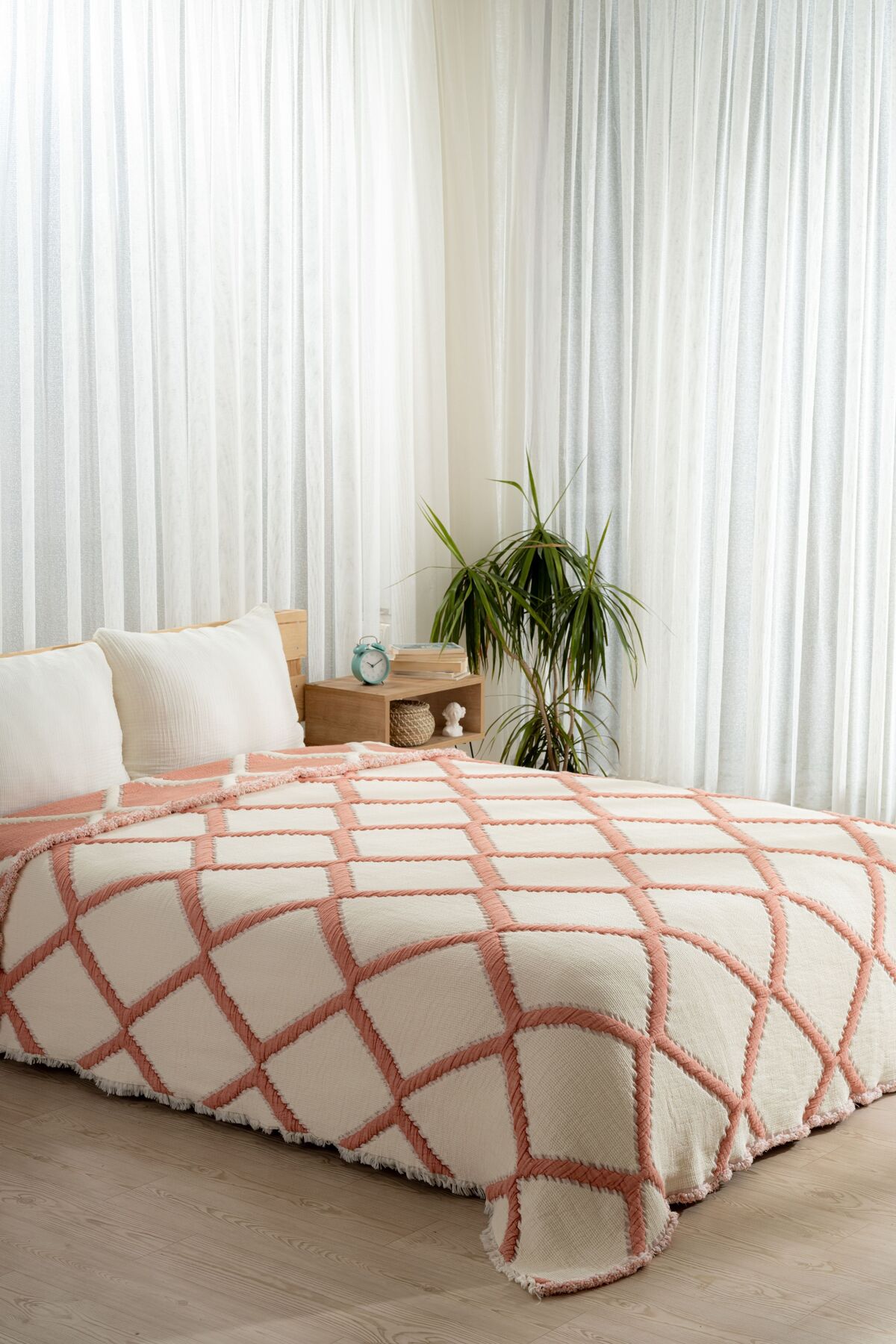 Müslin 7 Katlı Baklava Desenli (JAKARLI) Yorgan Çift Kişilik 240x260cm