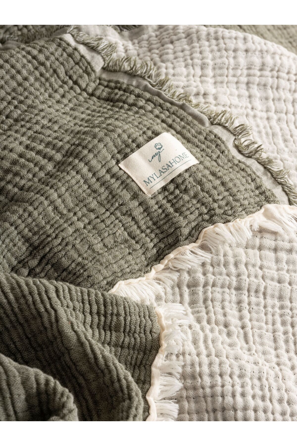 Double Face Planets 4 Katlı Müslin Yatak Örtüsü Çift Kişilik 220x240cm