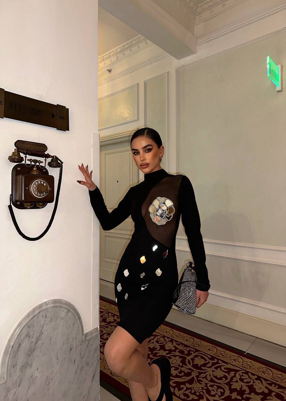 Ayna baskılı mini asimetrik elbise
