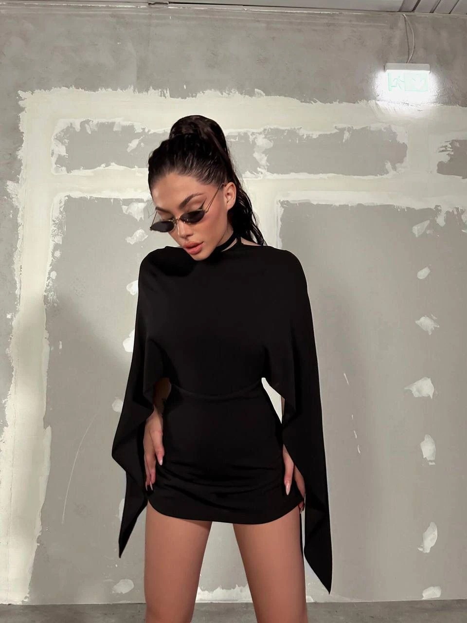 Sırt dekolteti şort elbise